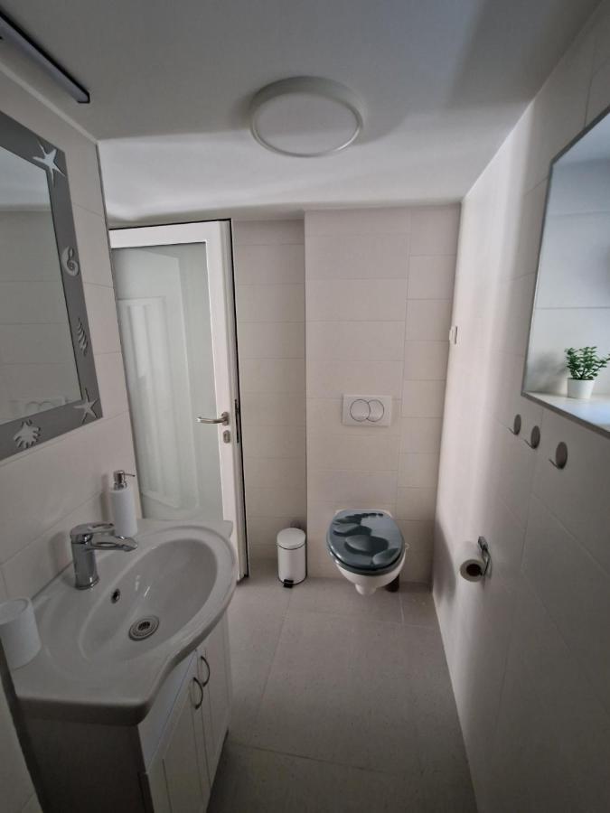 Zad Senj Apartman Eksteriør billede